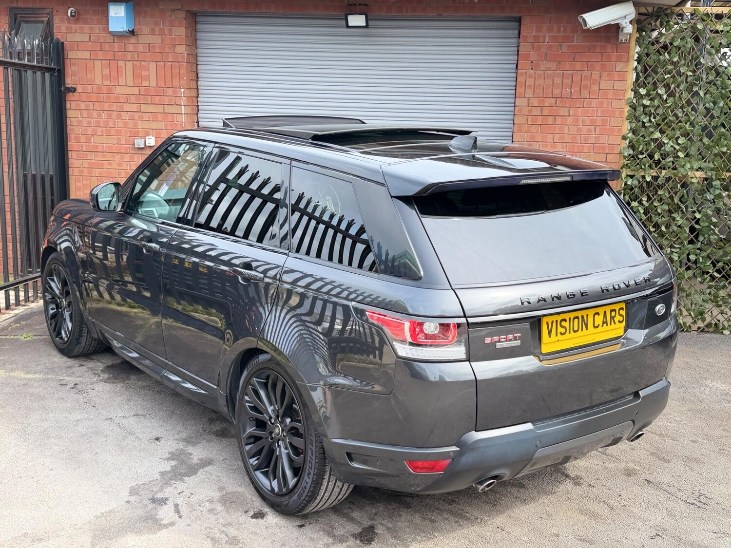 Used Land Rover Range Rover Sport for sale - 78136229: Photo 12