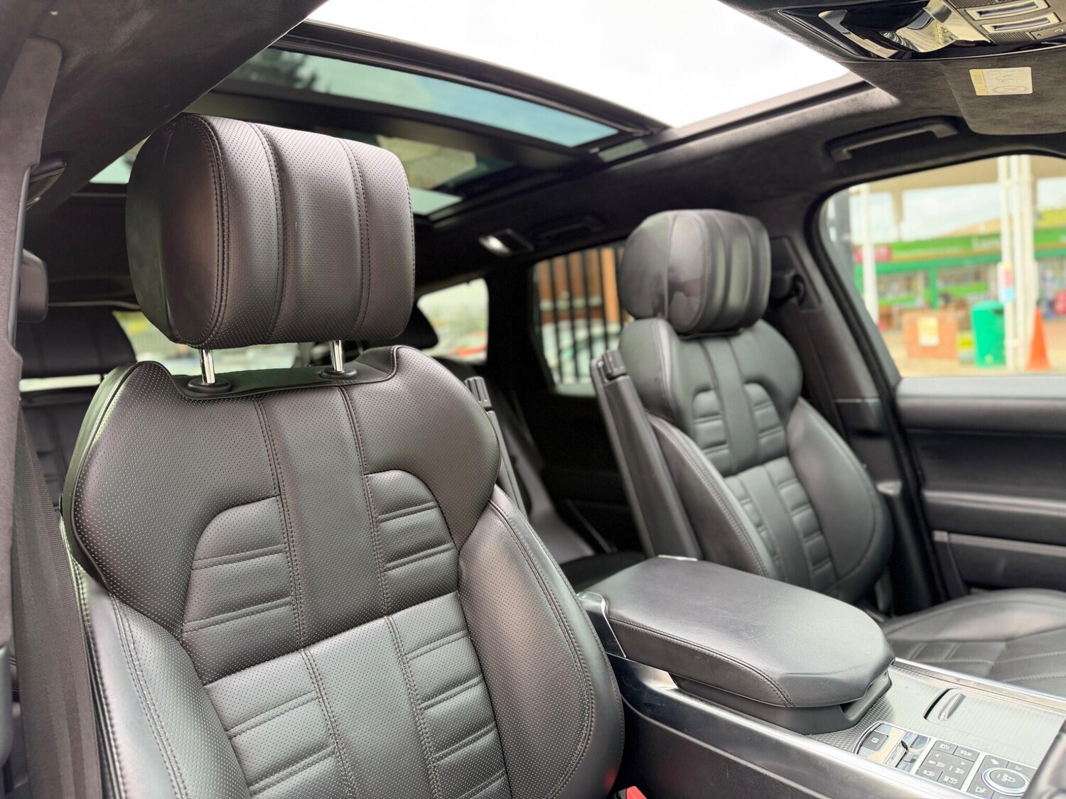 Used Land Rover Range Rover Sport for sale - 78136229: Photo 27