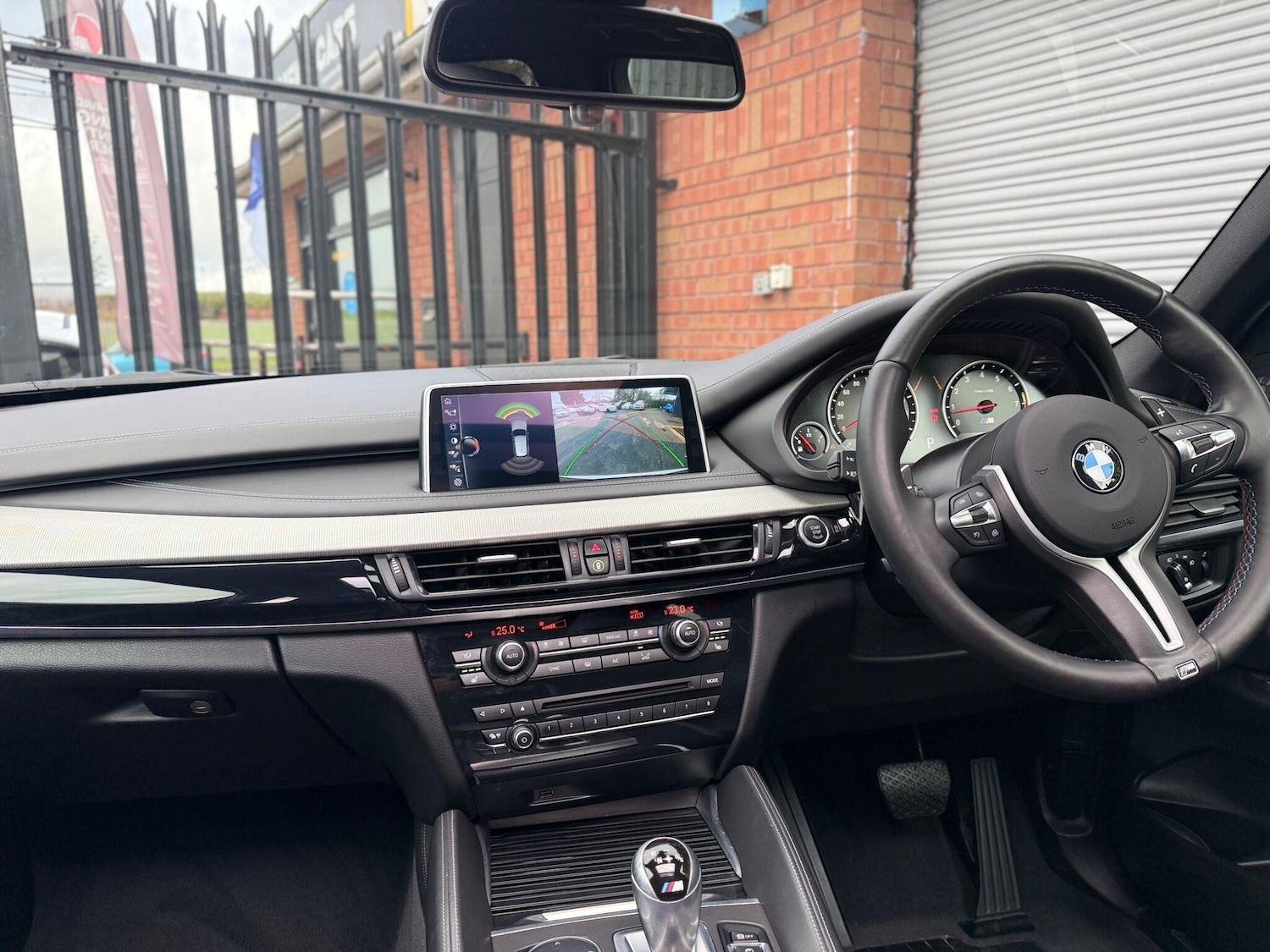 Used BMW X5 M 2017 for sale - 76727111: Photo 25