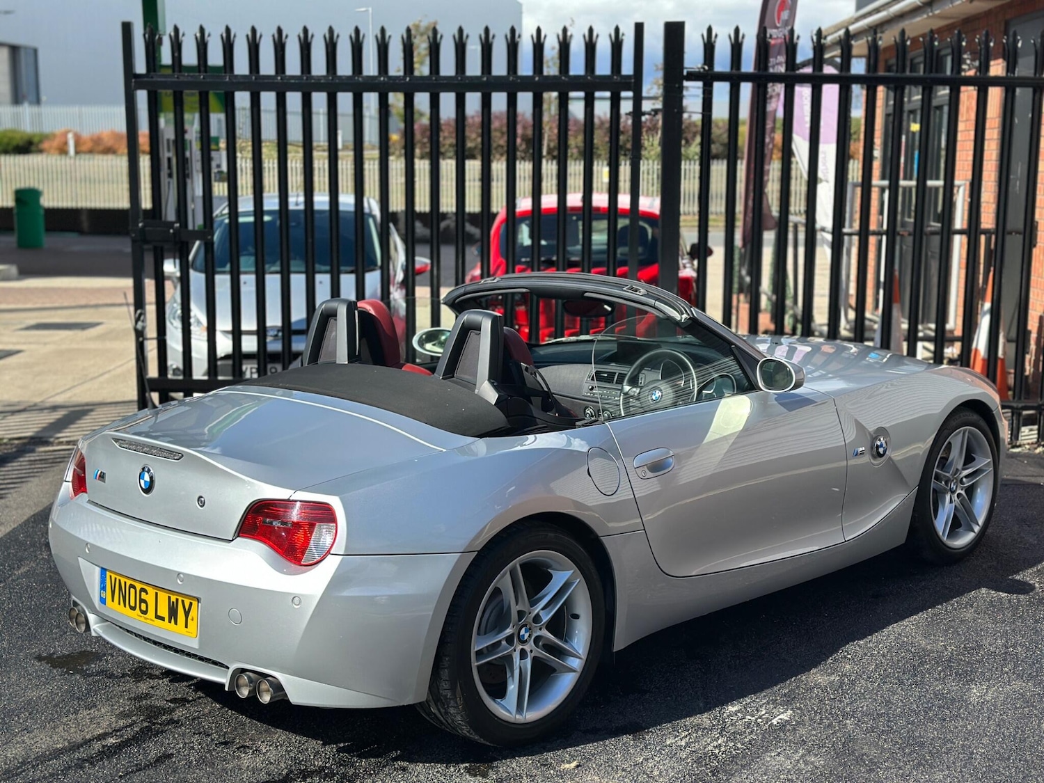 Used BMW Z4 M 2006 for sale - 76994454: Photo 19