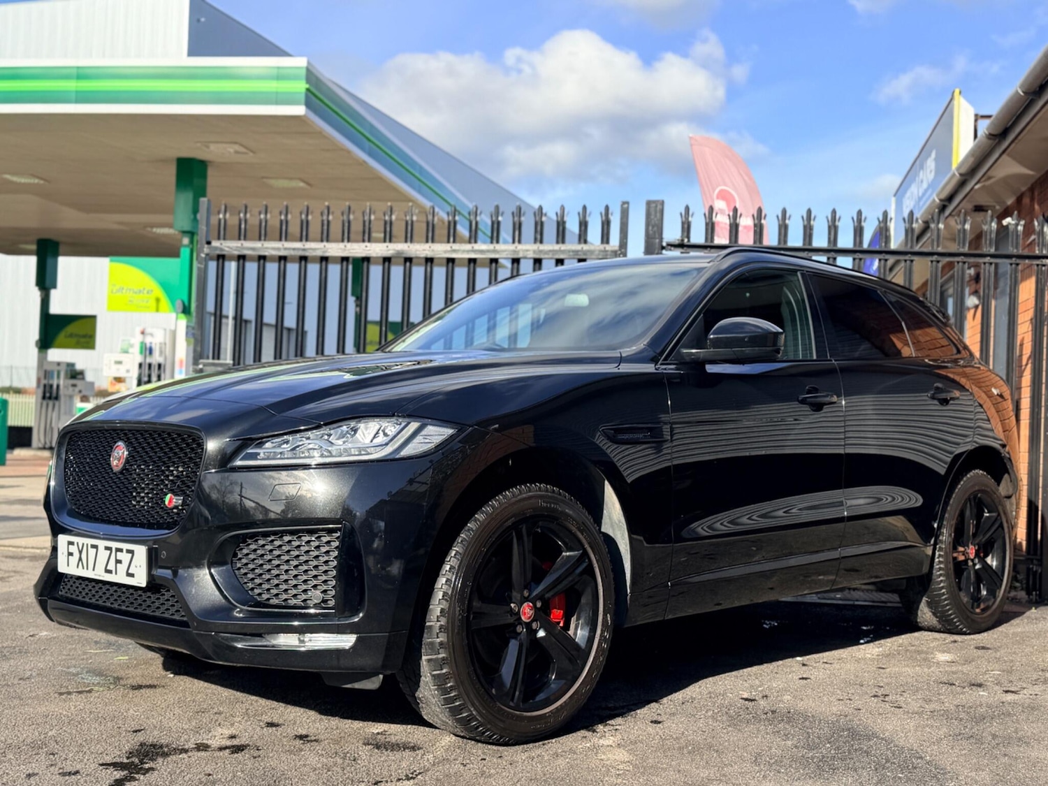 Used Jaguar F-Pace 2017 for sale - 77559350: Photo 36