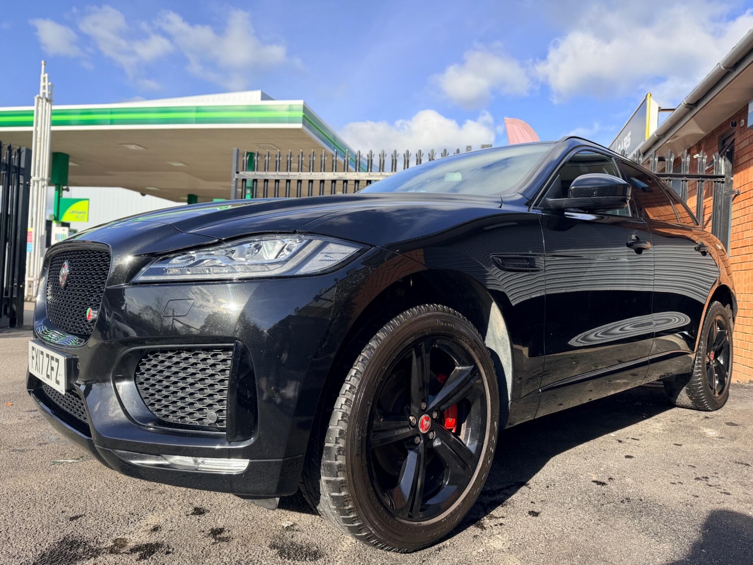 Used Jaguar F-Pace 2017 for sale - 77559350: Photo 8