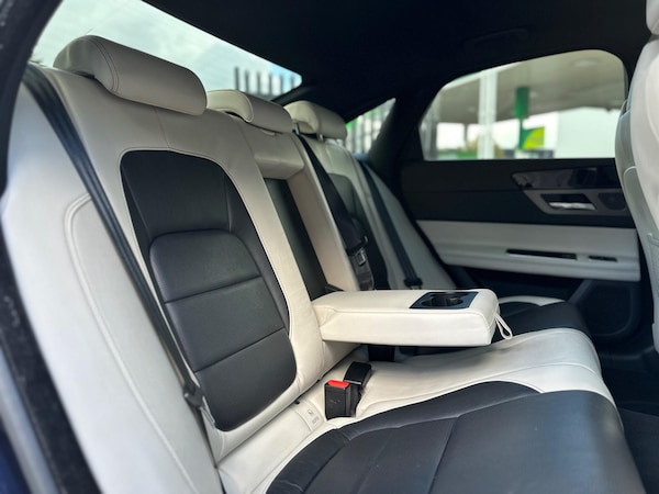 Used Jaguar XF 2016 for sale - 75014038: Photo 26