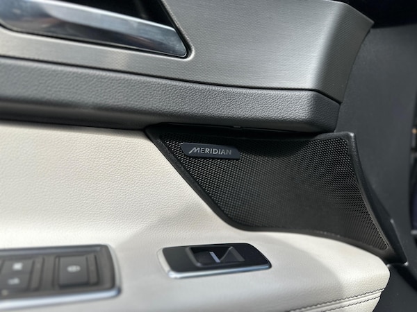 Used Jaguar XF 2016 for sale - 75014038: Photo 37