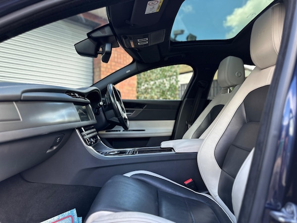Used Jaguar XF 2016 for sale - 75014038: Photo 51