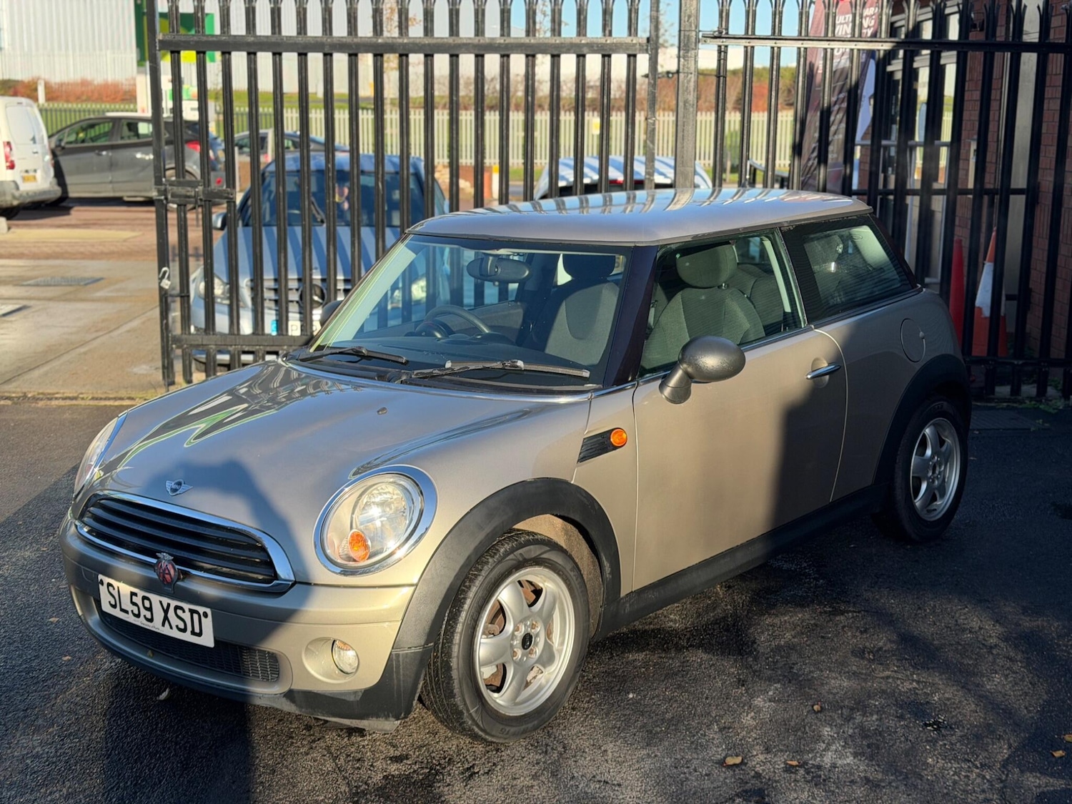 Used MINI Hatch 2009 for sale - 76801981: Photo 12