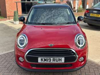 Used MINI Hatch 2019 for sale - 75031023: Photo