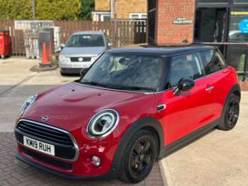 Used MINI Hatch 2019 for sale - 75031023: Photo