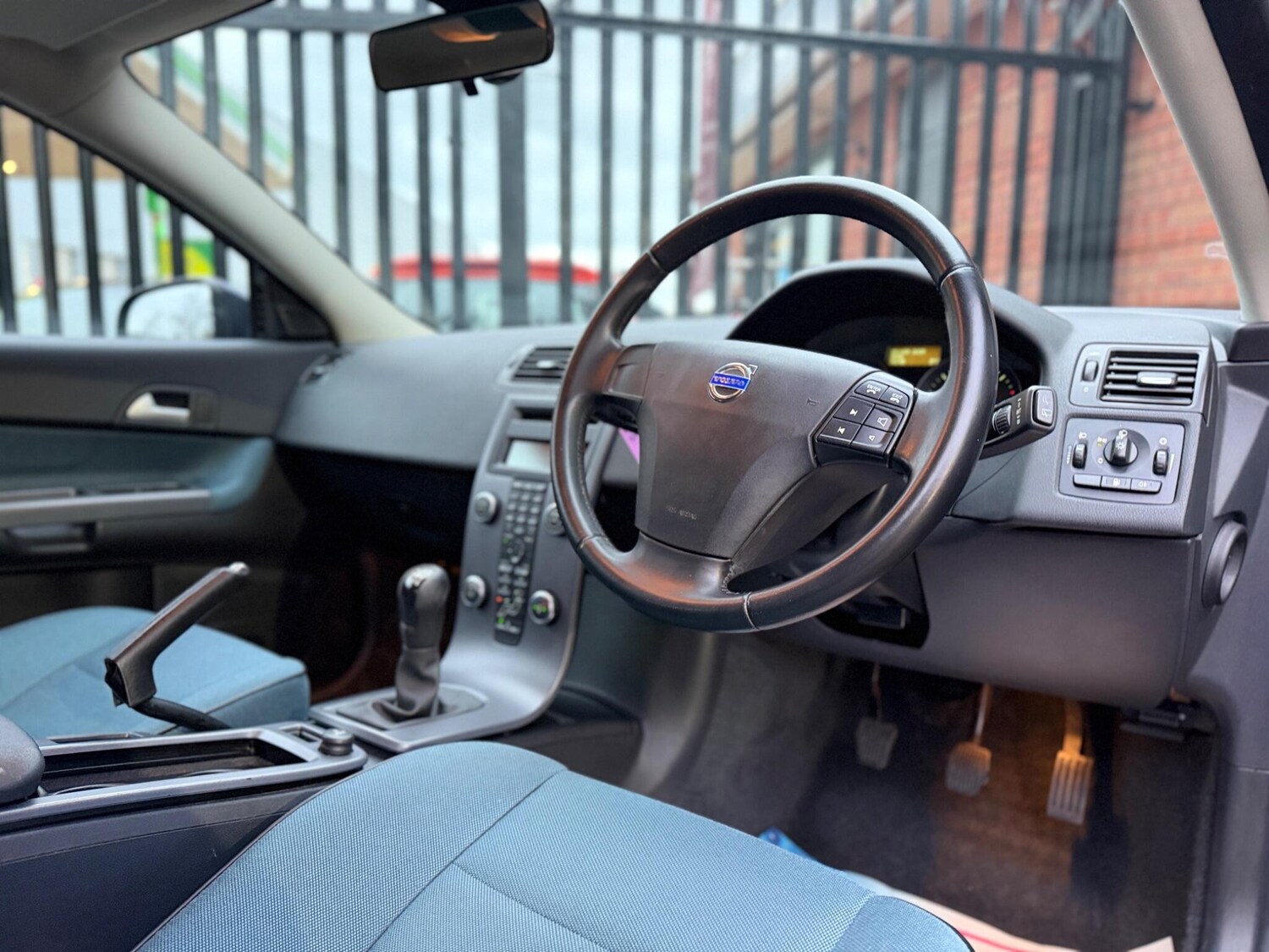 Used Volvo C30 2011 for sale - 77893646: Photo 19