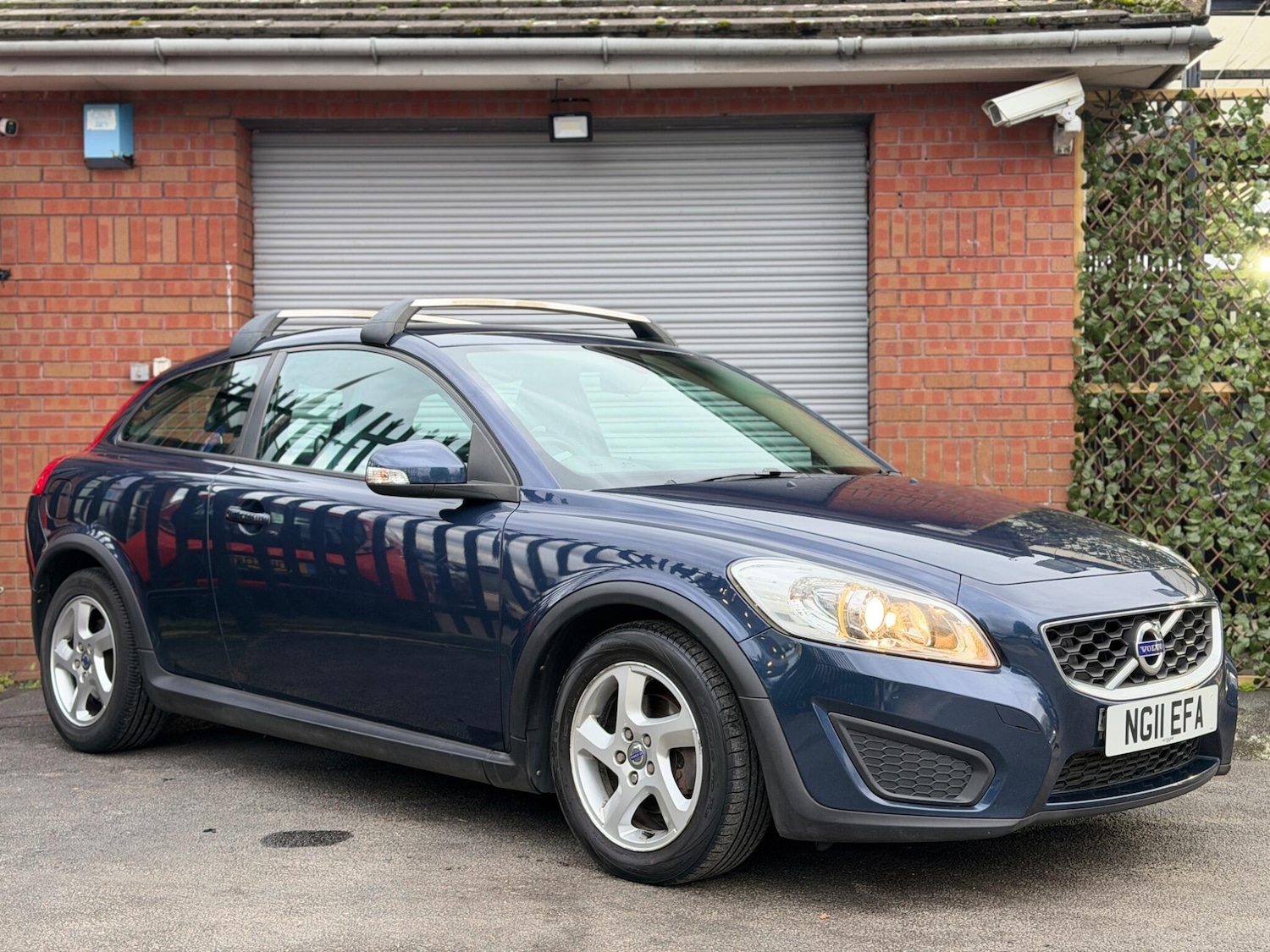 Used Volvo C30 2011 for sale - 77893646: Photo 5