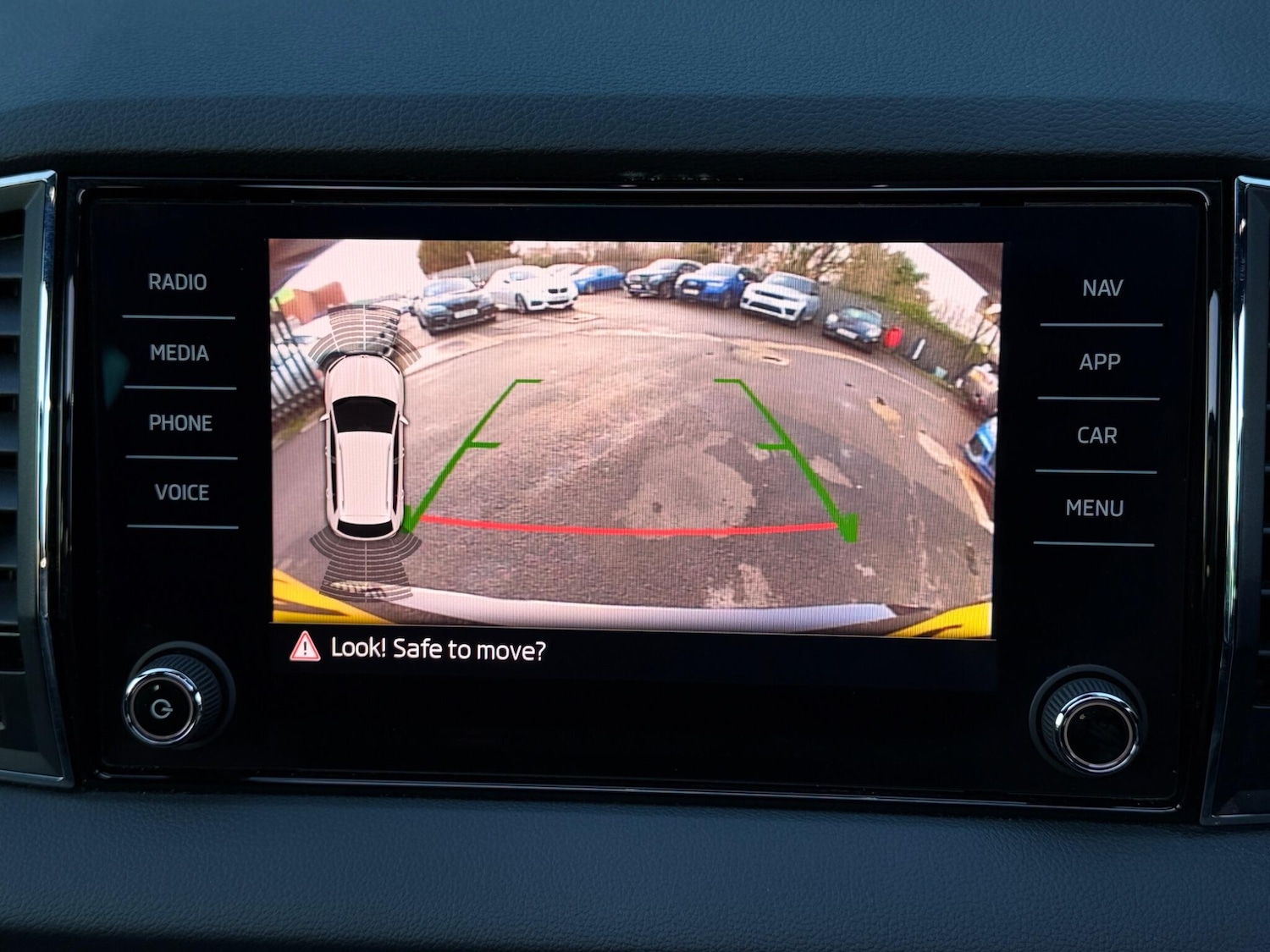 Used Skoda Karoq 2019 for sale - 77238158: Photo 26