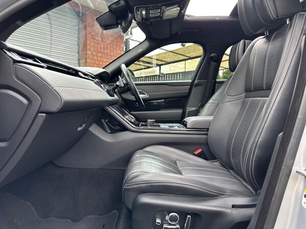 Used Land Rover Range Rover Velar 2018 for sale - 75350627: Photo 54
