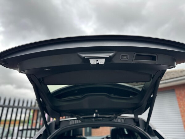 Used Land Rover Range Rover Velar 2018 for sale - 75350627: Photo 58
