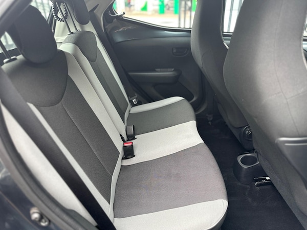 Used Toyota AYGO 2016 for sale - 75990355: Photo 28