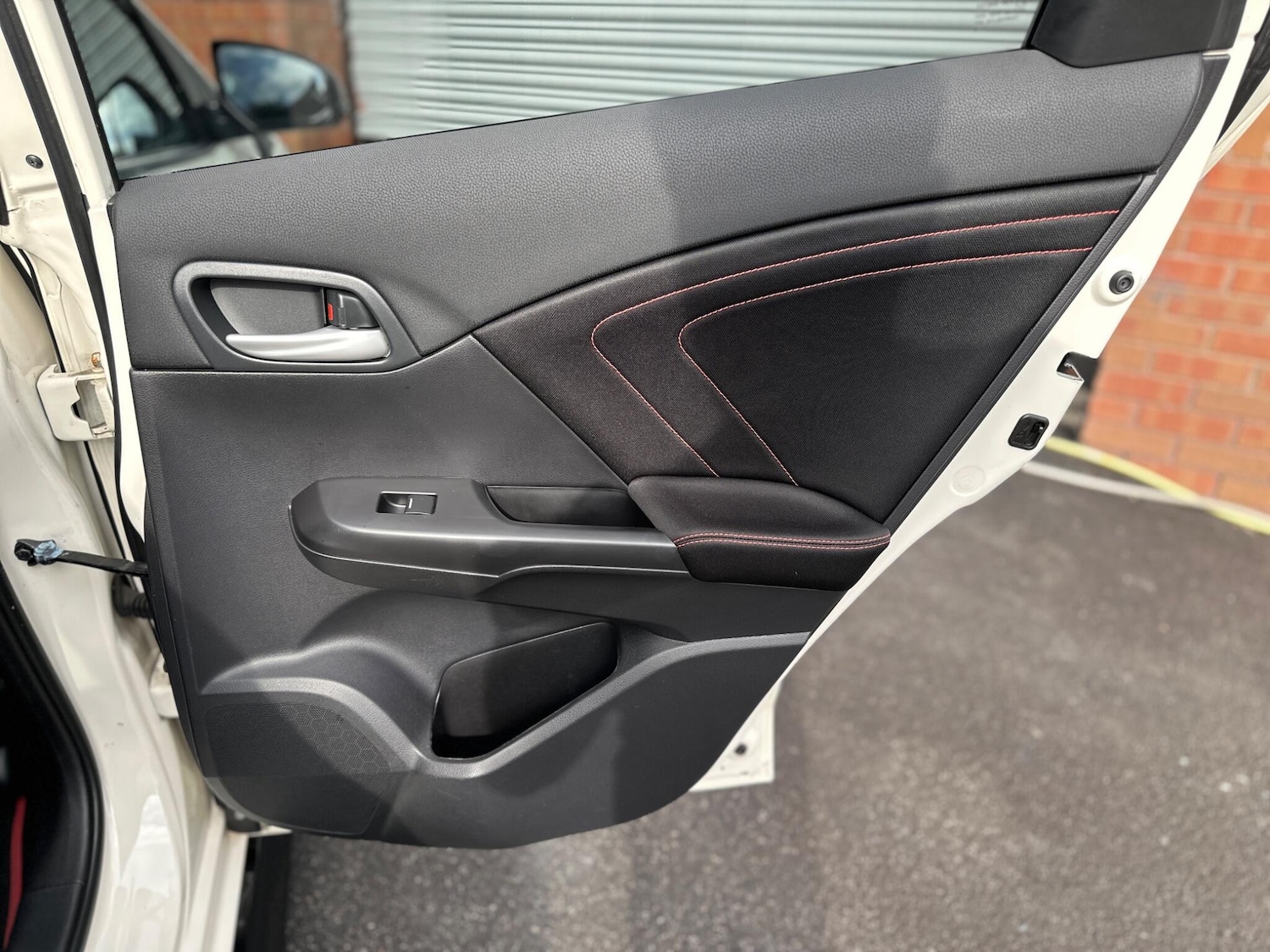 Used Honda Civic 2015 for sale - 75954263: Photo 37