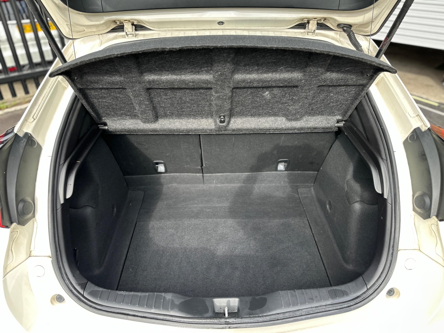 Used Honda Civic 2015 for sale - 75954263: Photo 40