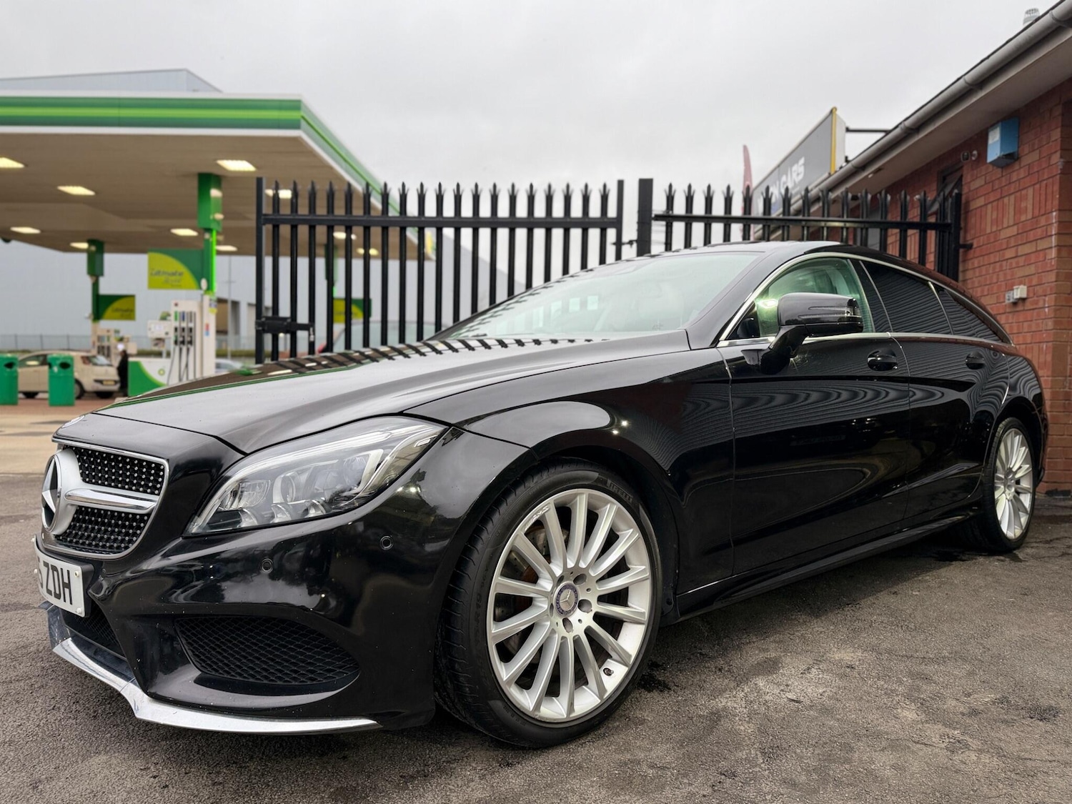 Used Mercedes-Benz CLS 2015 for sale - 77852830: Photo 10