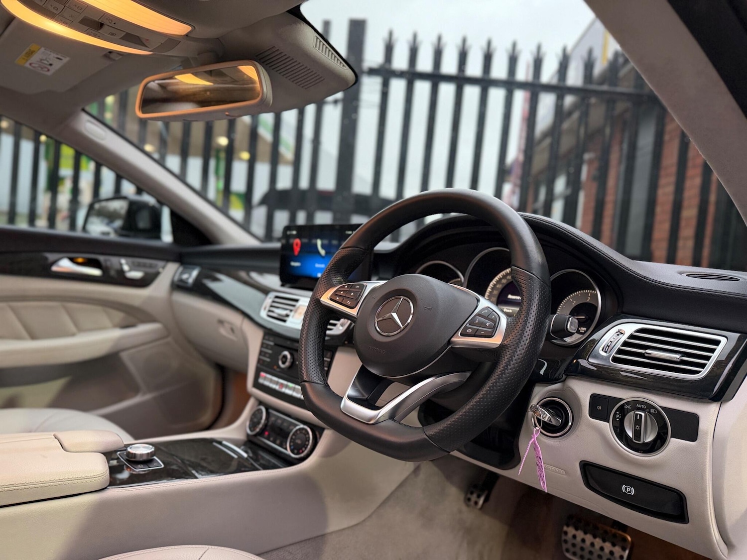 Used Mercedes-Benz CLS 2015 for sale - 77852830: Photo 20