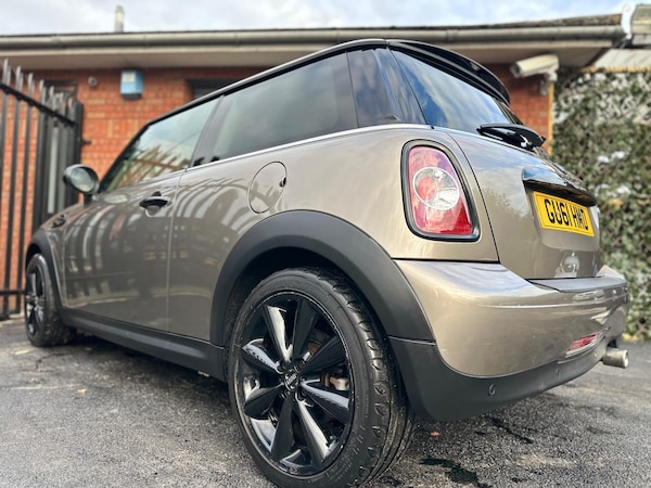 Used MINI Hatch 2011 for sale - 76306857: Photo 14