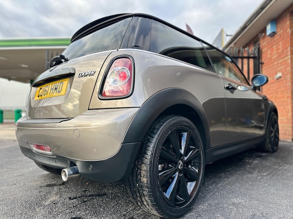Used MINI Hatch 2011 for sale - 76306857: Photo 19
