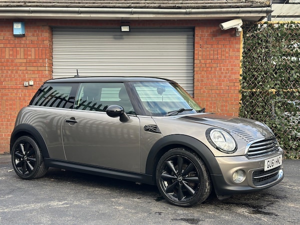 Used MINI Hatch 2011 for sale - 76306857: Photo 1