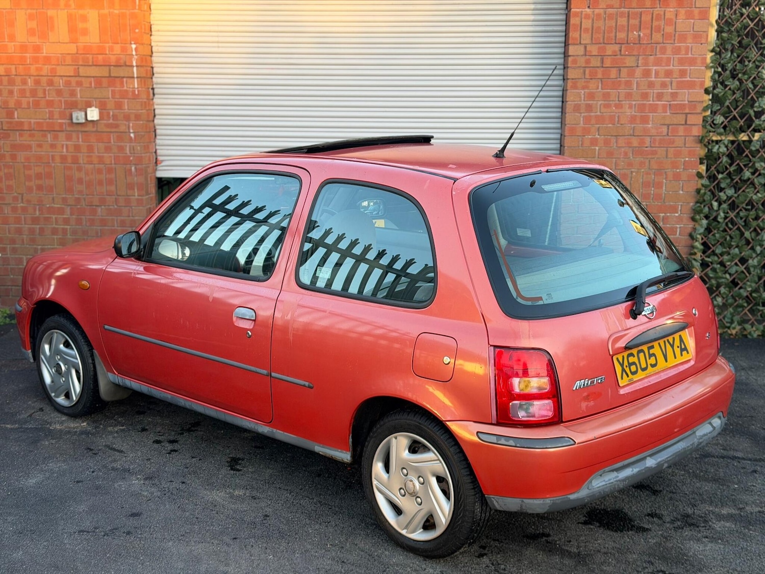 Used Nissan Micra 2000 for sale - 77050120: Photo 4