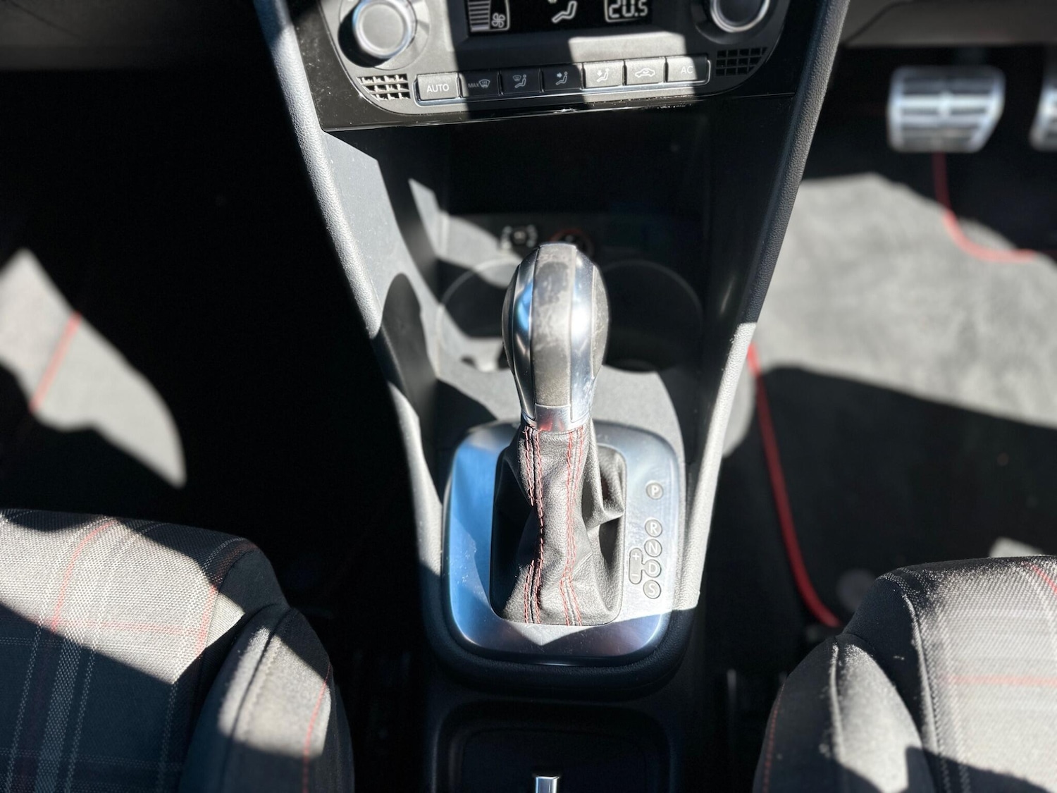 Used Volkswagen Polo 2023 for sale - 76012702: Photo 23