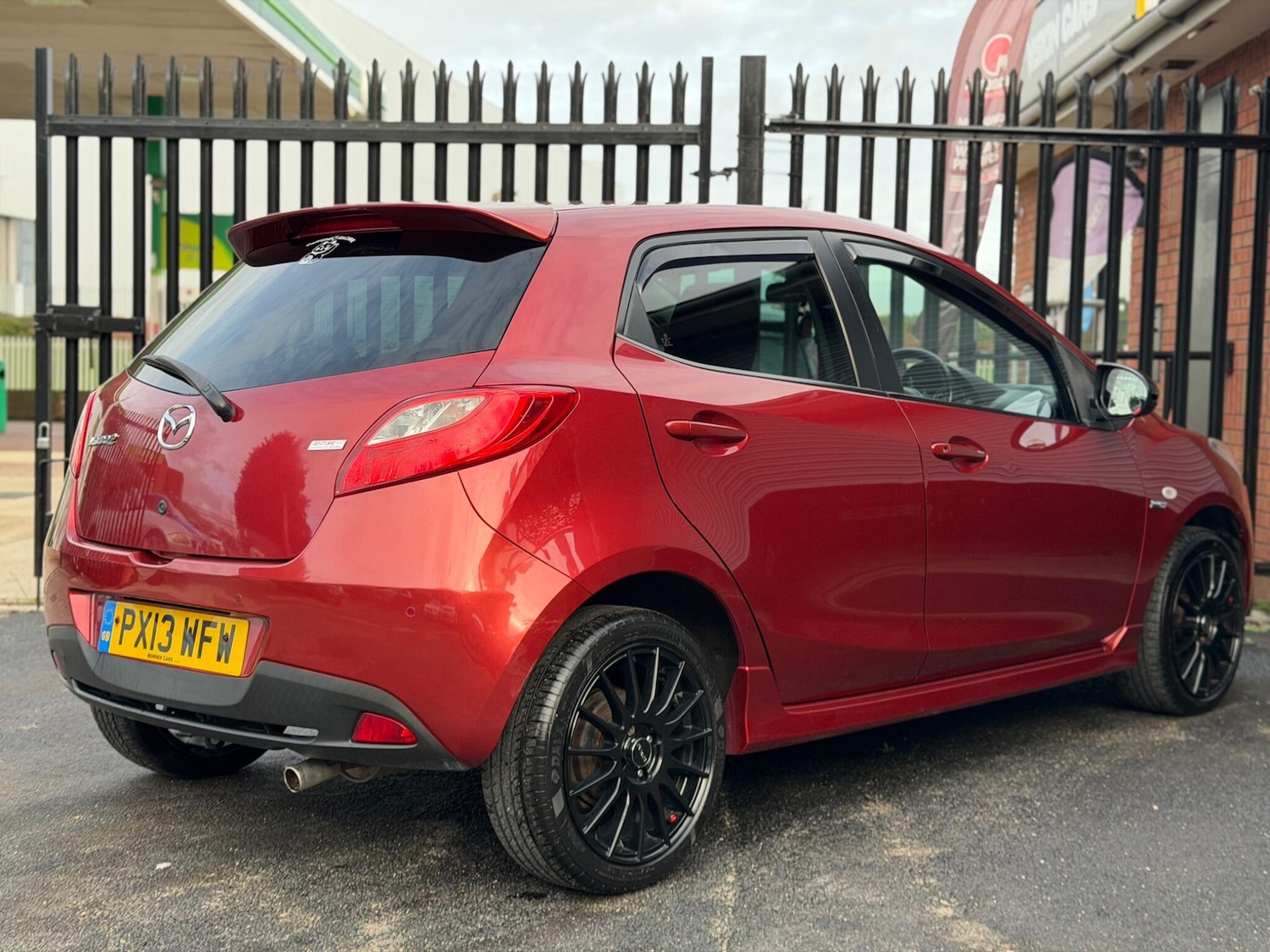Used Mazda Mazda2 2013 for sale - 76457913: Photo 19