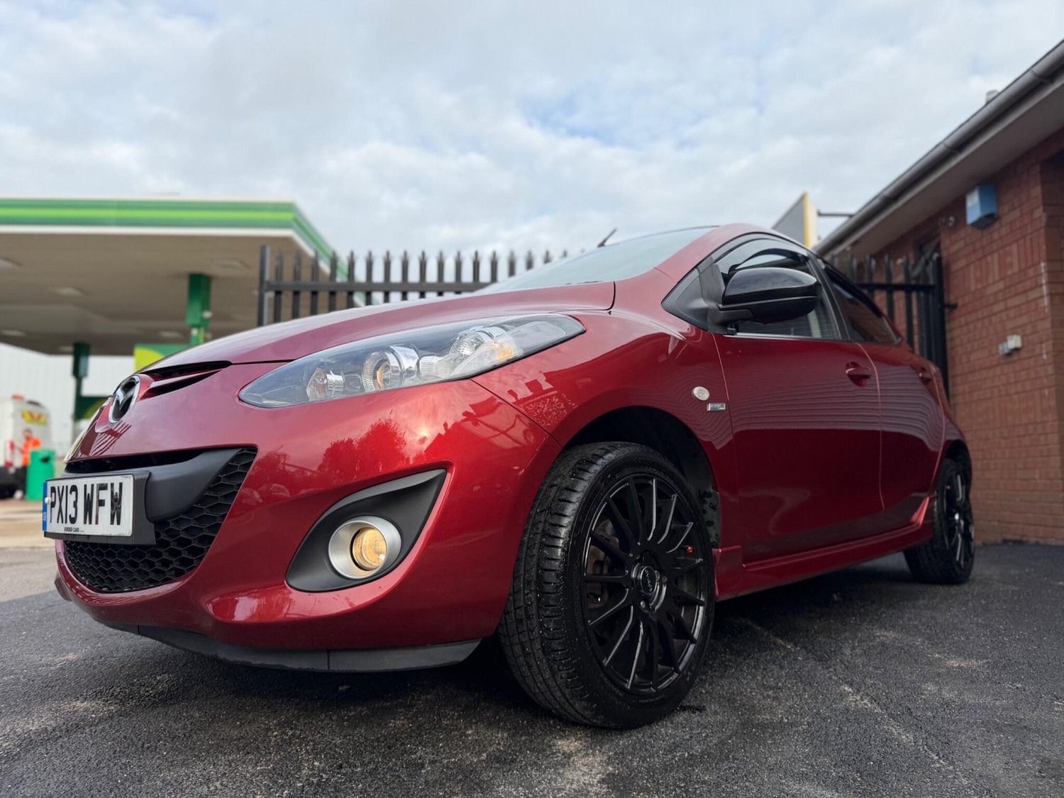 Used Mazda Mazda2 2013 for sale - 76457913: Photo 3