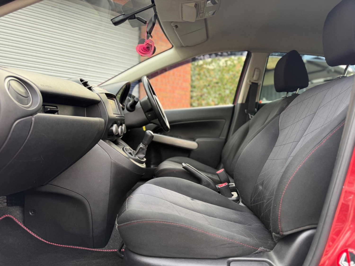 Used Mazda Mazda2 2013 for sale - 76457913: Photo 38