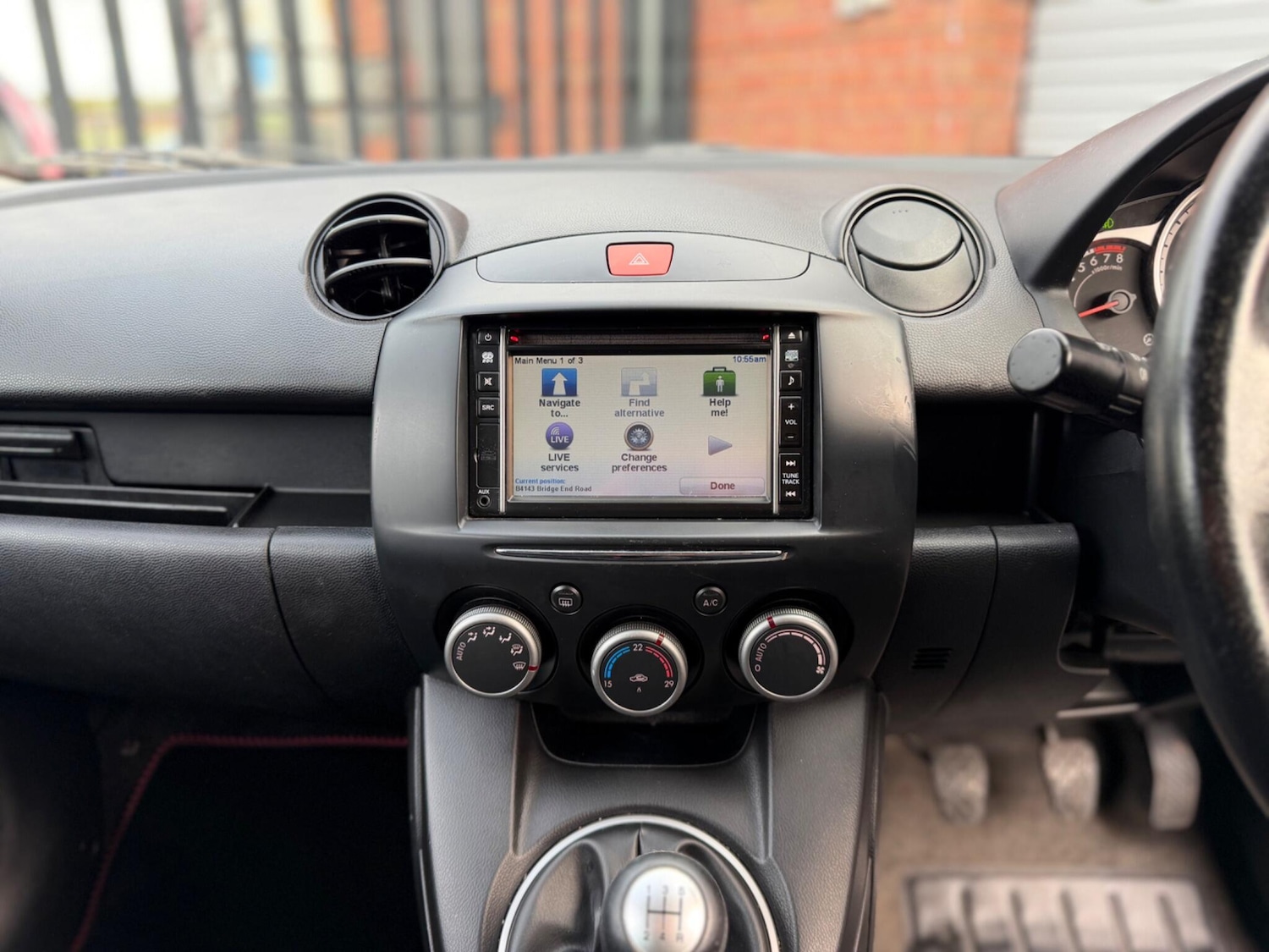 Used Mazda Mazda2 2013 for sale - 76457913: Photo 40