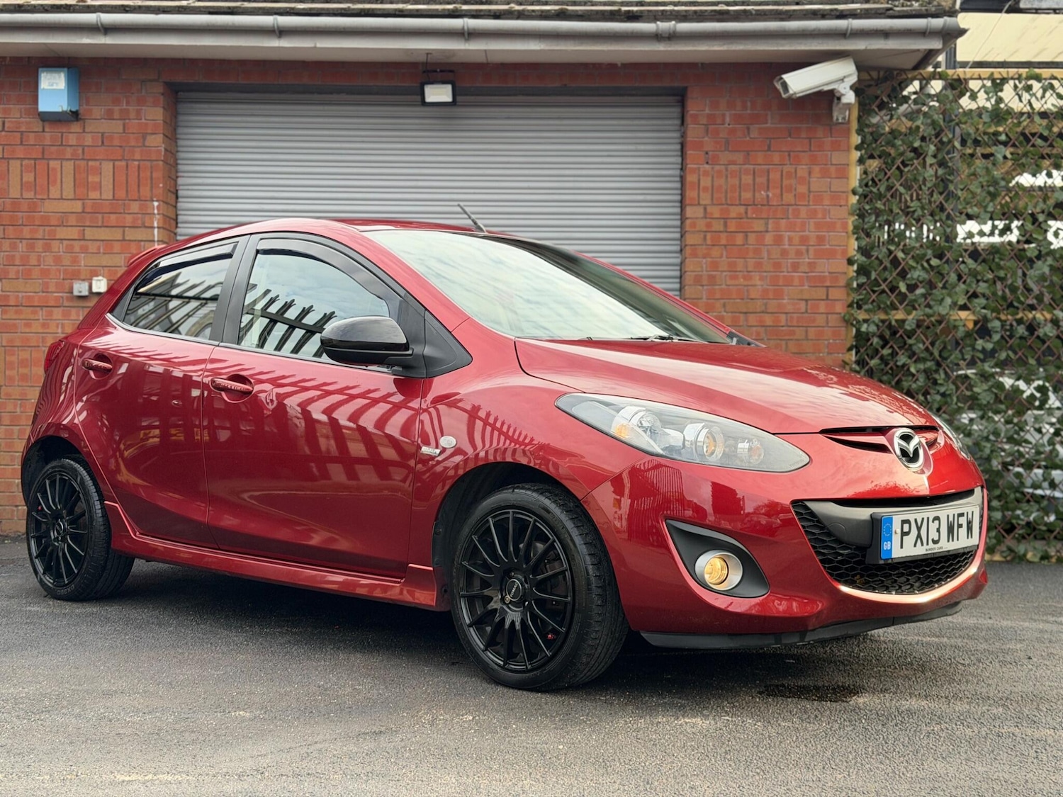 Used Mazda Mazda2 2013 for sale - 76457913: Photo 5