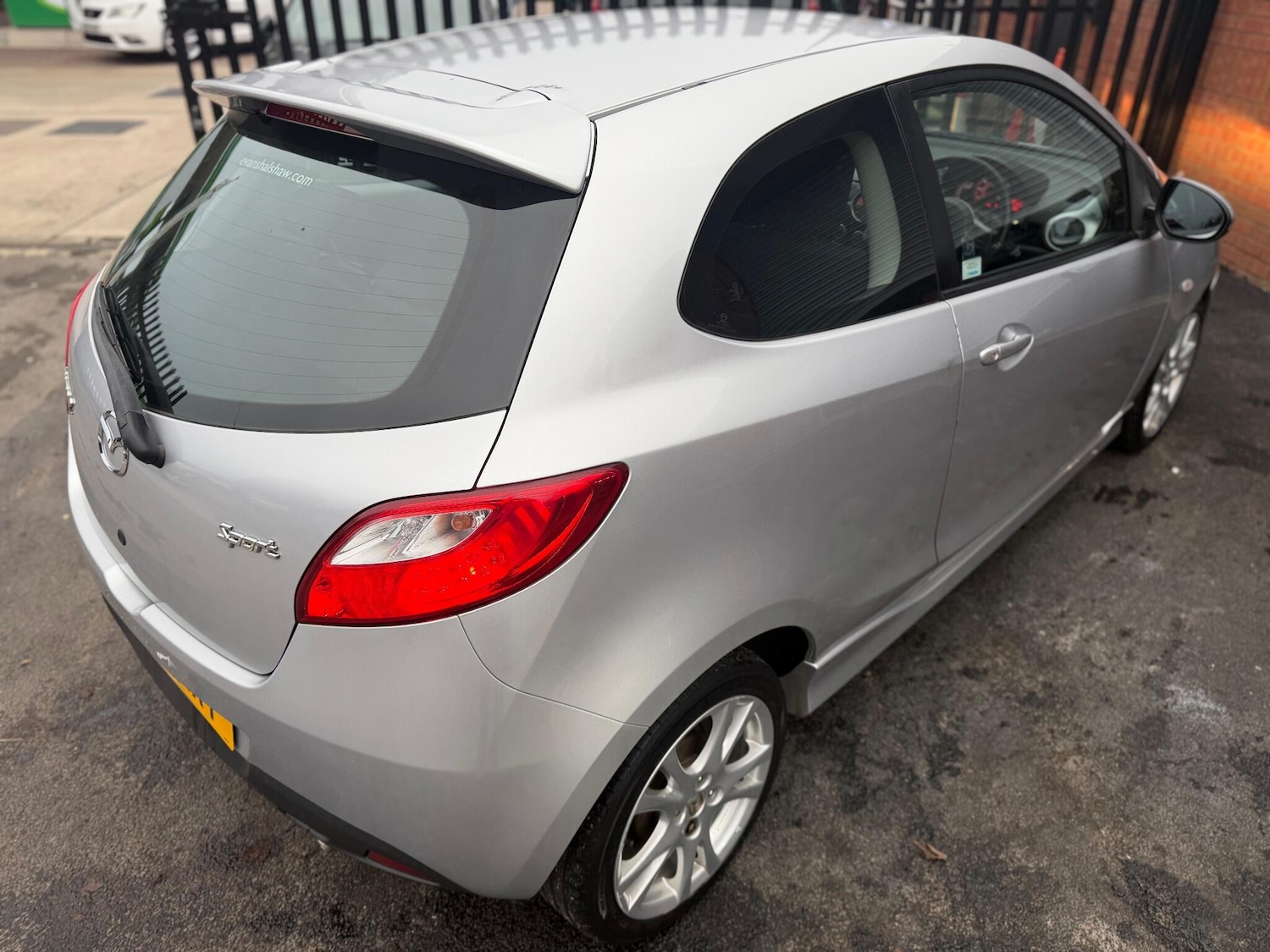 Used Mazda Mazda2 2010 for sale - 77157646: Photo 15