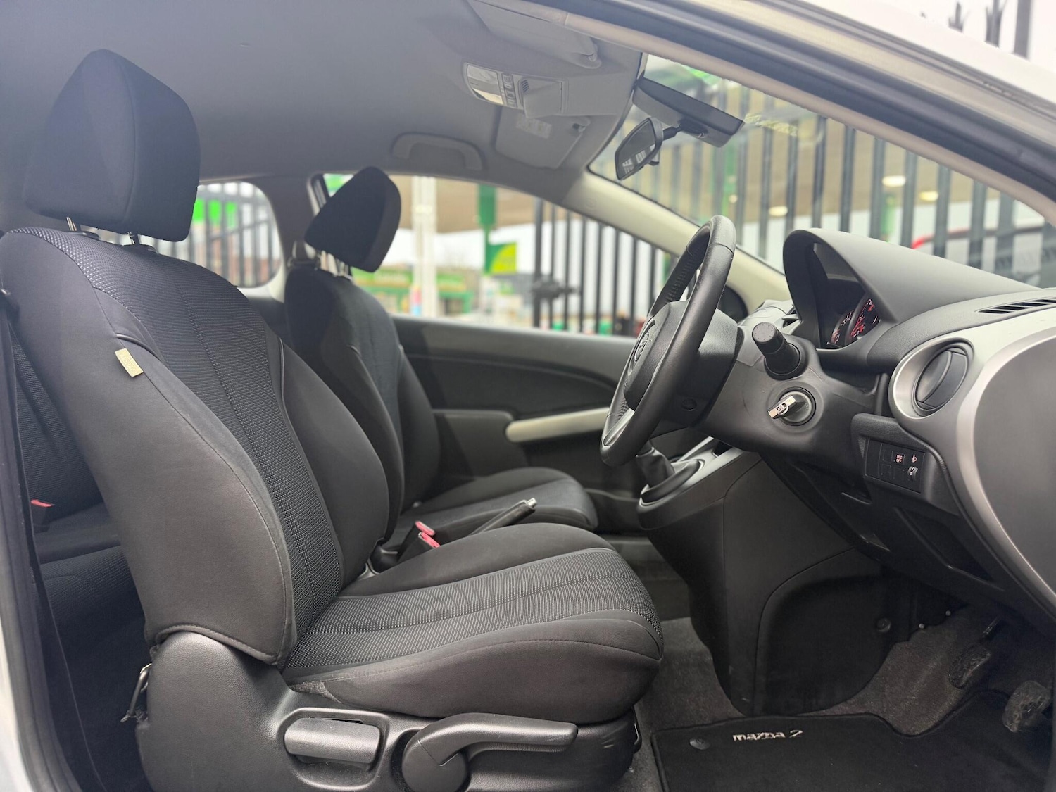 Used Mazda Mazda2 2010 for sale - 77157646: Photo 22