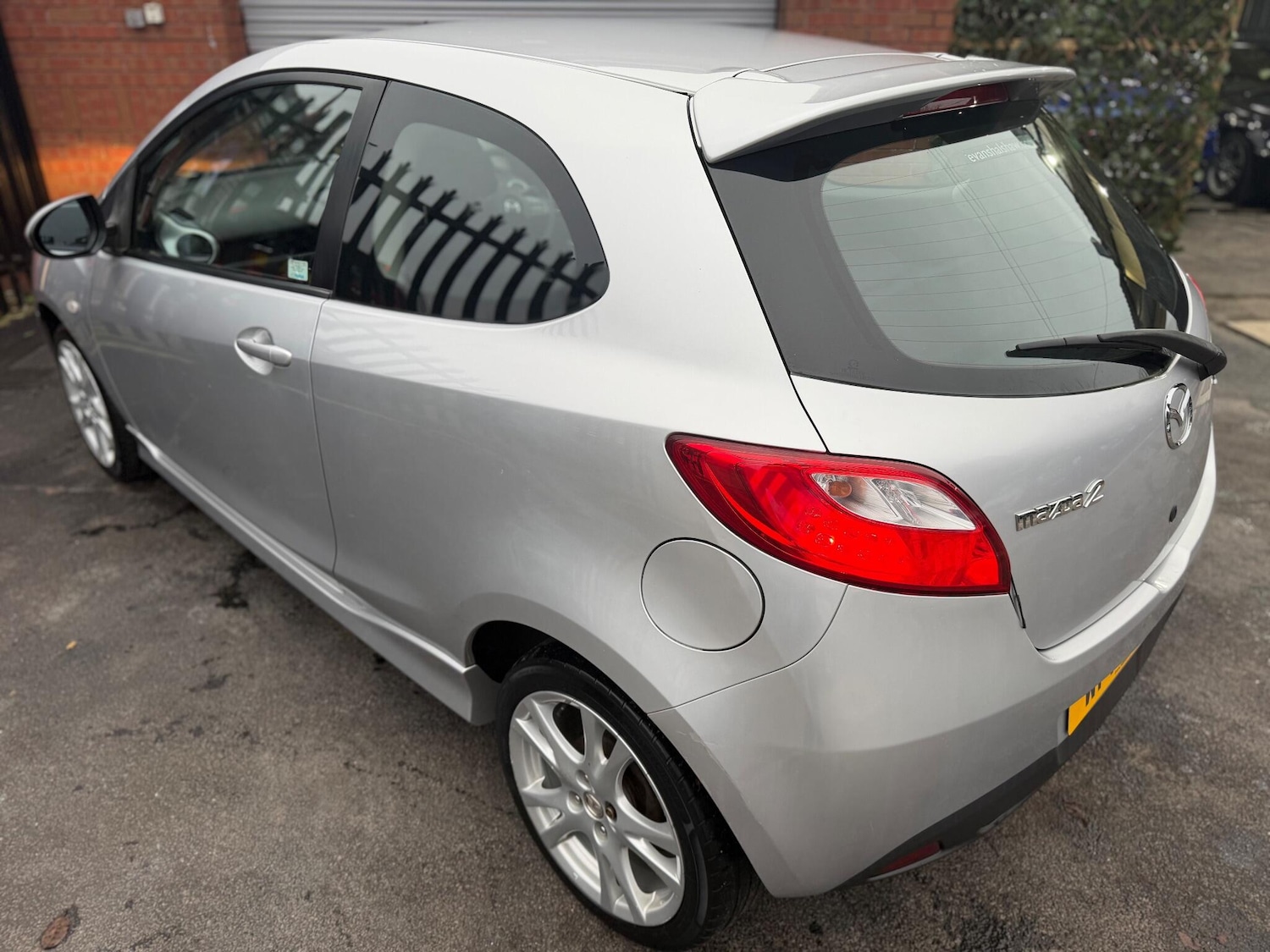 Used Mazda Mazda2 2010 for sale - 77157646: Photo 4