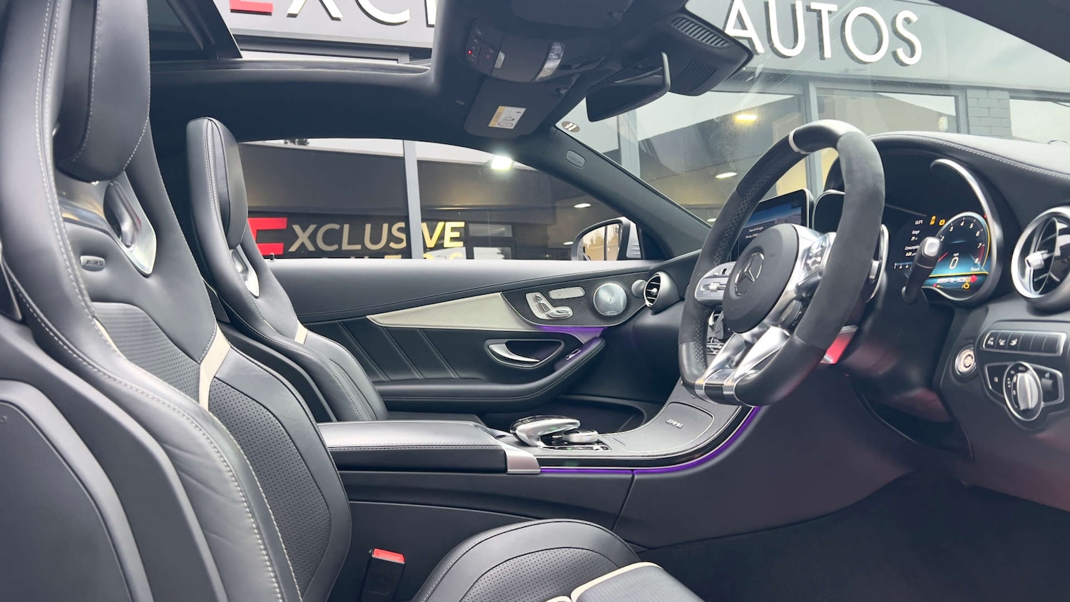 Used Mercedes-Benz C Class 2020 for sale - 76861632: Photo 2