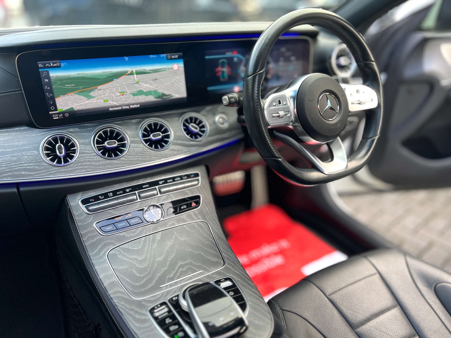 Used Mercedes-Benz CLS 2018 for sale - 76132421: Photo 8