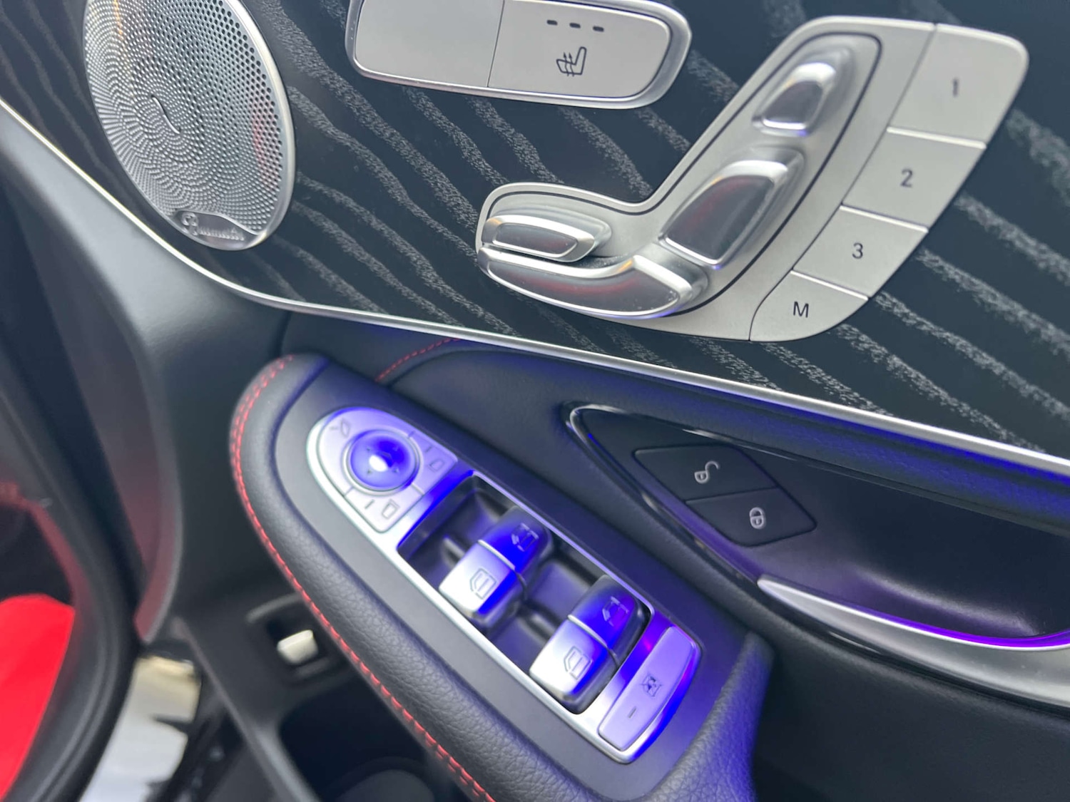 Used Mercedes-Benz GLC 2020 for sale - 77708953: Photo 11