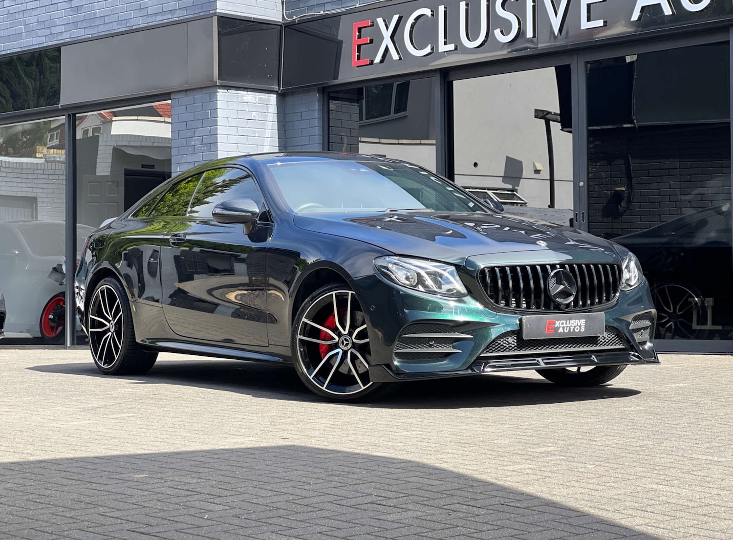 Used Mercedes-Benz E Class 2017 for sale - 76363752: Photo 1