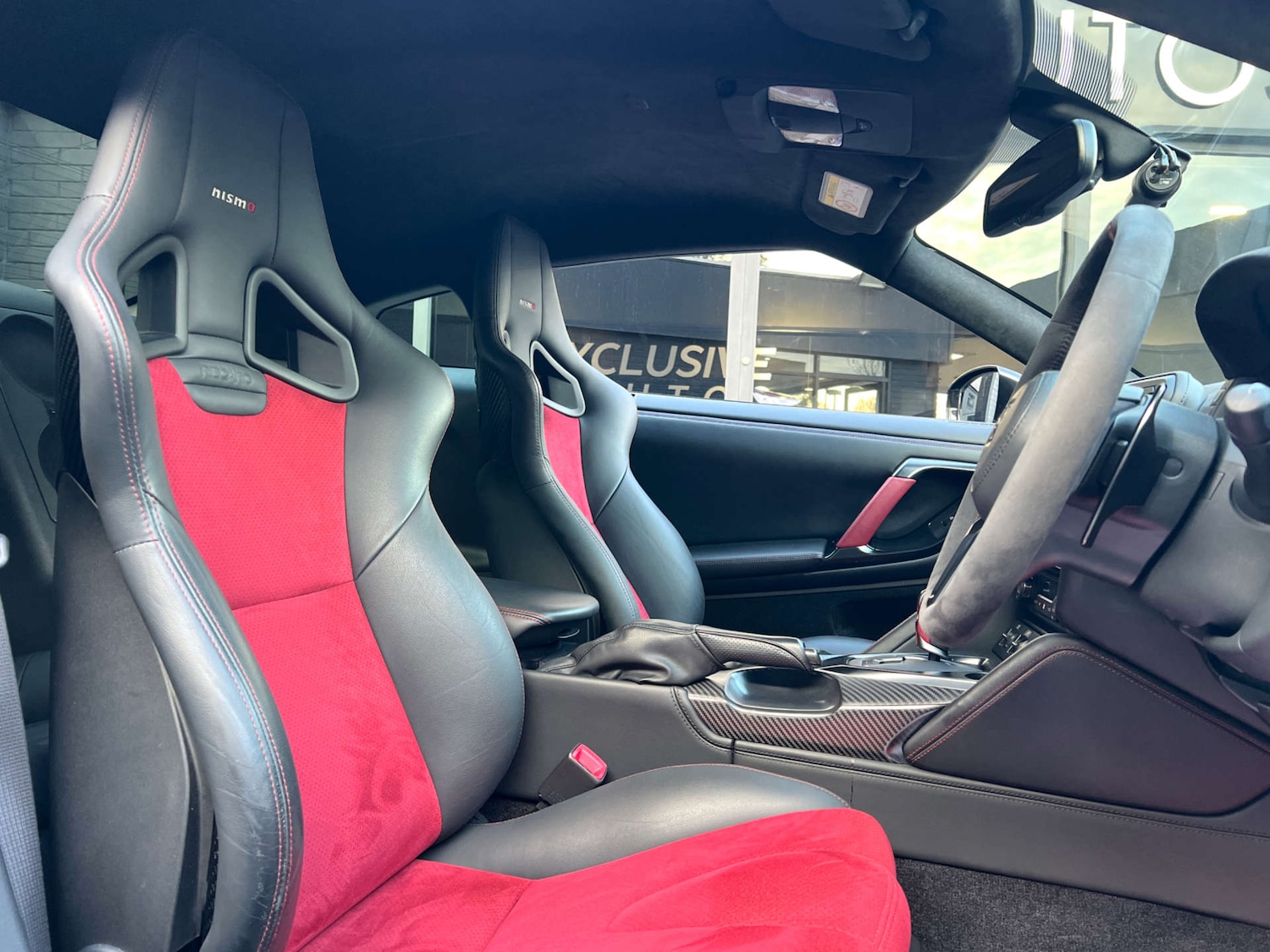 Used Nissan GT-R 2017 for sale - 76477432: Photo 15