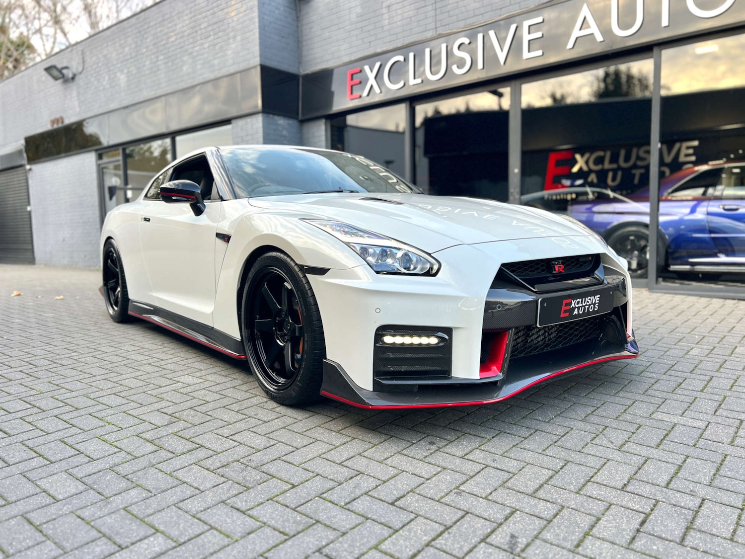 Used Nissan GT-R 2017 for sale - 76477432: Photo 32