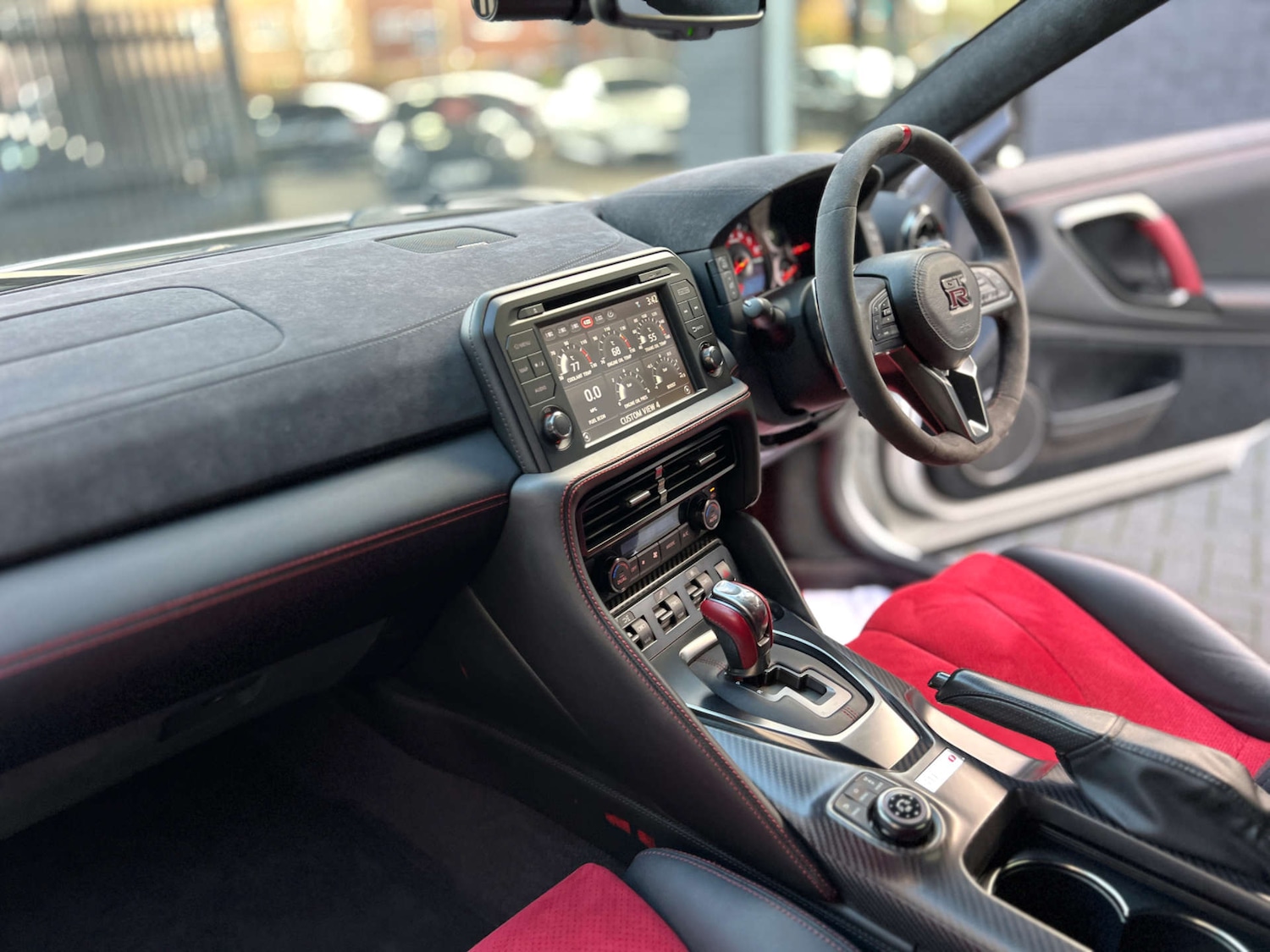 Used Nissan GT-R 2017 for sale - 76477432: Photo 48