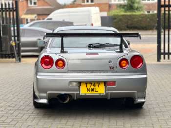 Used Nissan Skyline  for sale - 74547440: Photo