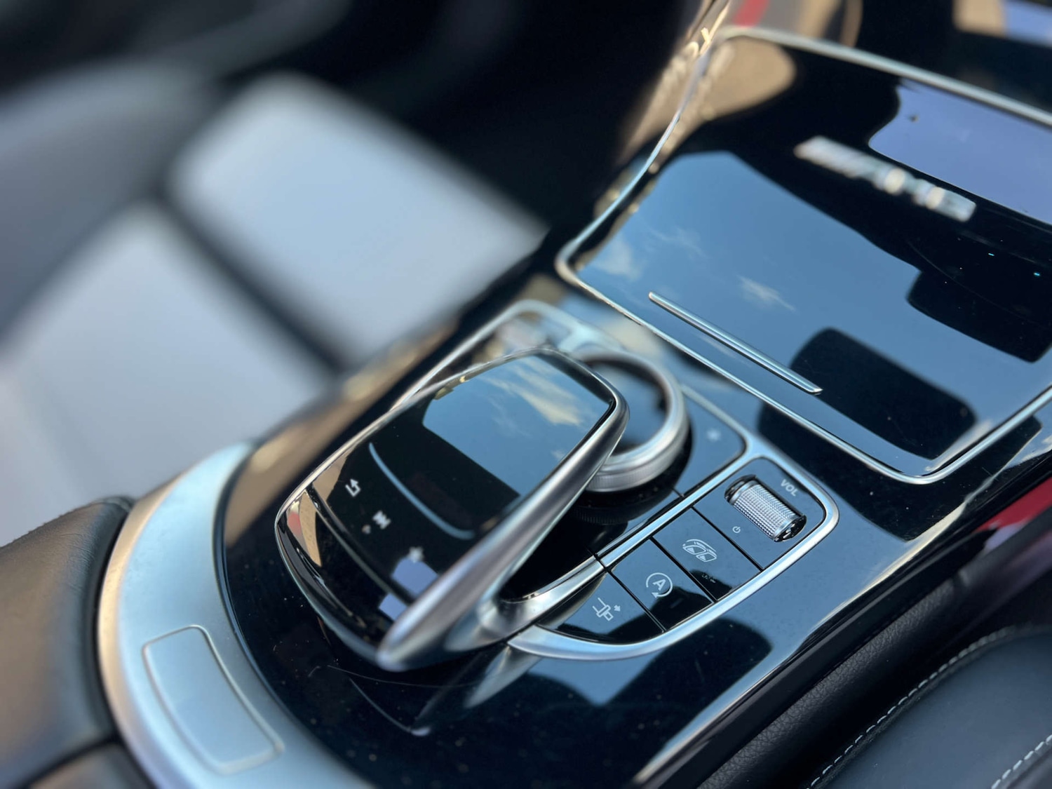 Used Mercedes-Benz C Class 2018 for sale - 77637097: Photo 15