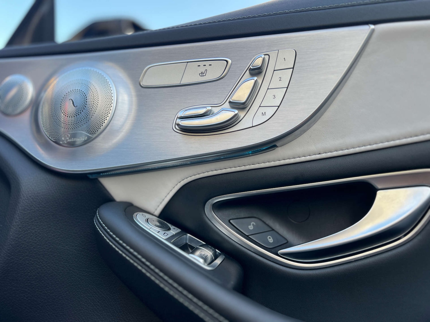 Used Mercedes-Benz C Class 2018 for sale - 77637097: Photo 21