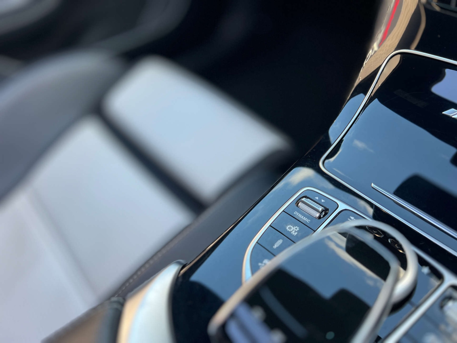 Used Mercedes-Benz C Class 2018 for sale - 77637097: Photo 23