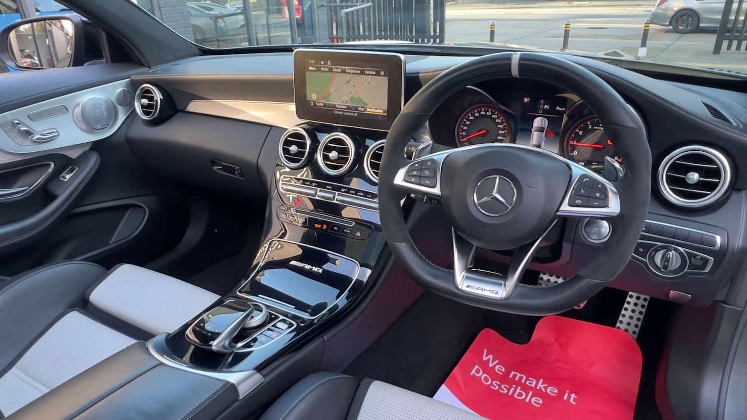 Used Mercedes-Benz C Class 2018 for sale - 77637097: Photo 4