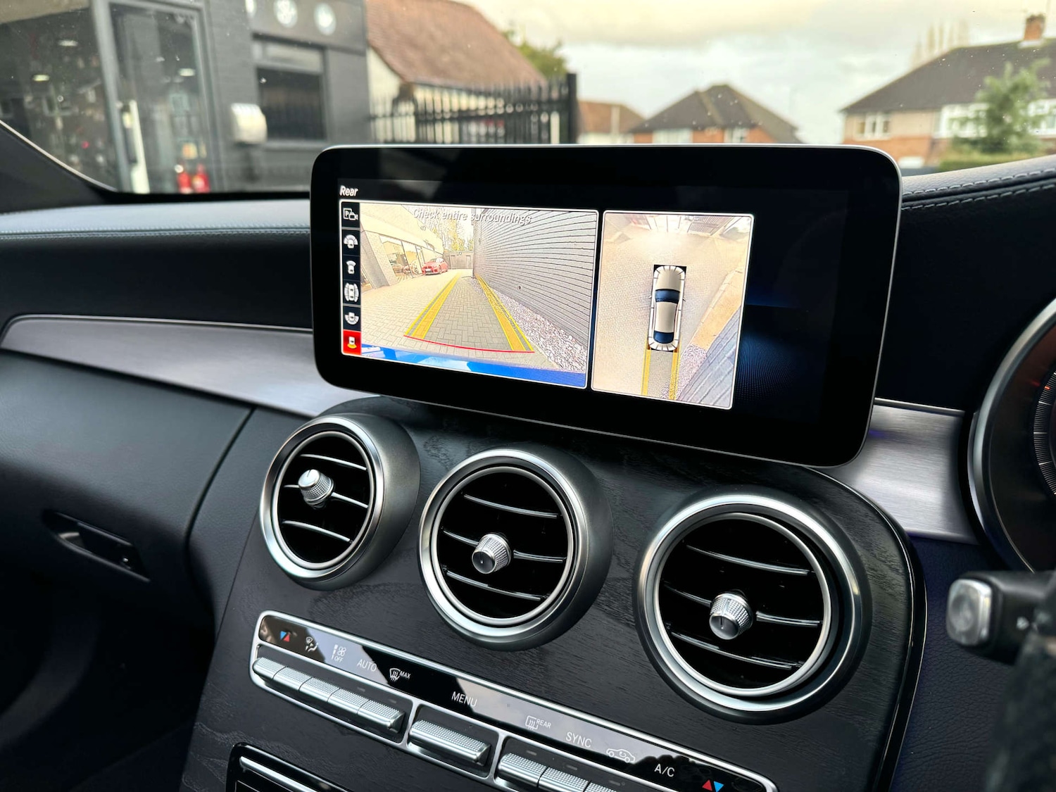 Used Mercedes-Benz C Class 2018 for sale - 77353577: Photo 12