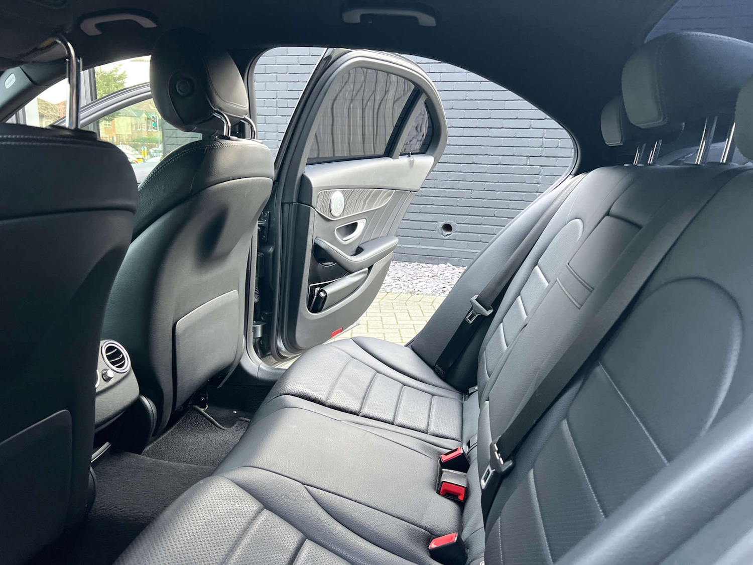 Used Mercedes-Benz C Class 2018 for sale - 77477820: Photo 16