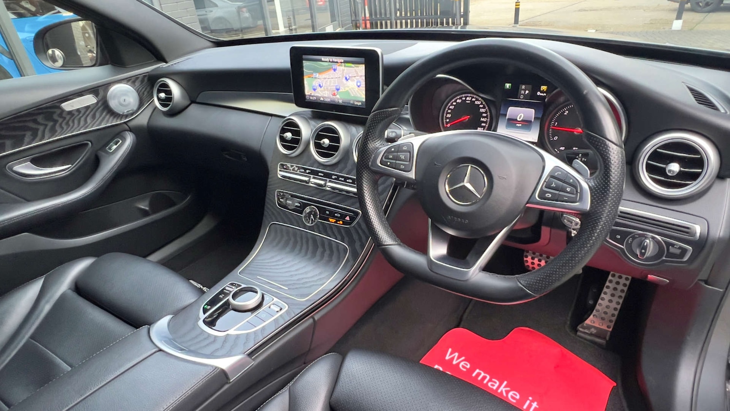 Used Mercedes-Benz C Class 2018 for sale - 77477820: Photo 2